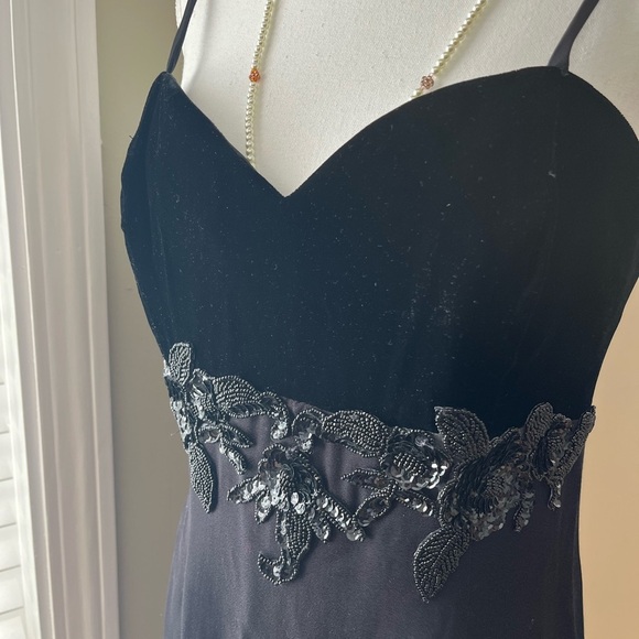 [11/12]VTG Les Robes Galleria Black Spaghetti Strap Maxi Back Slit pencil Dress - Picture 4 of 13